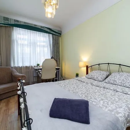 Quiet Hideaway In Centre *